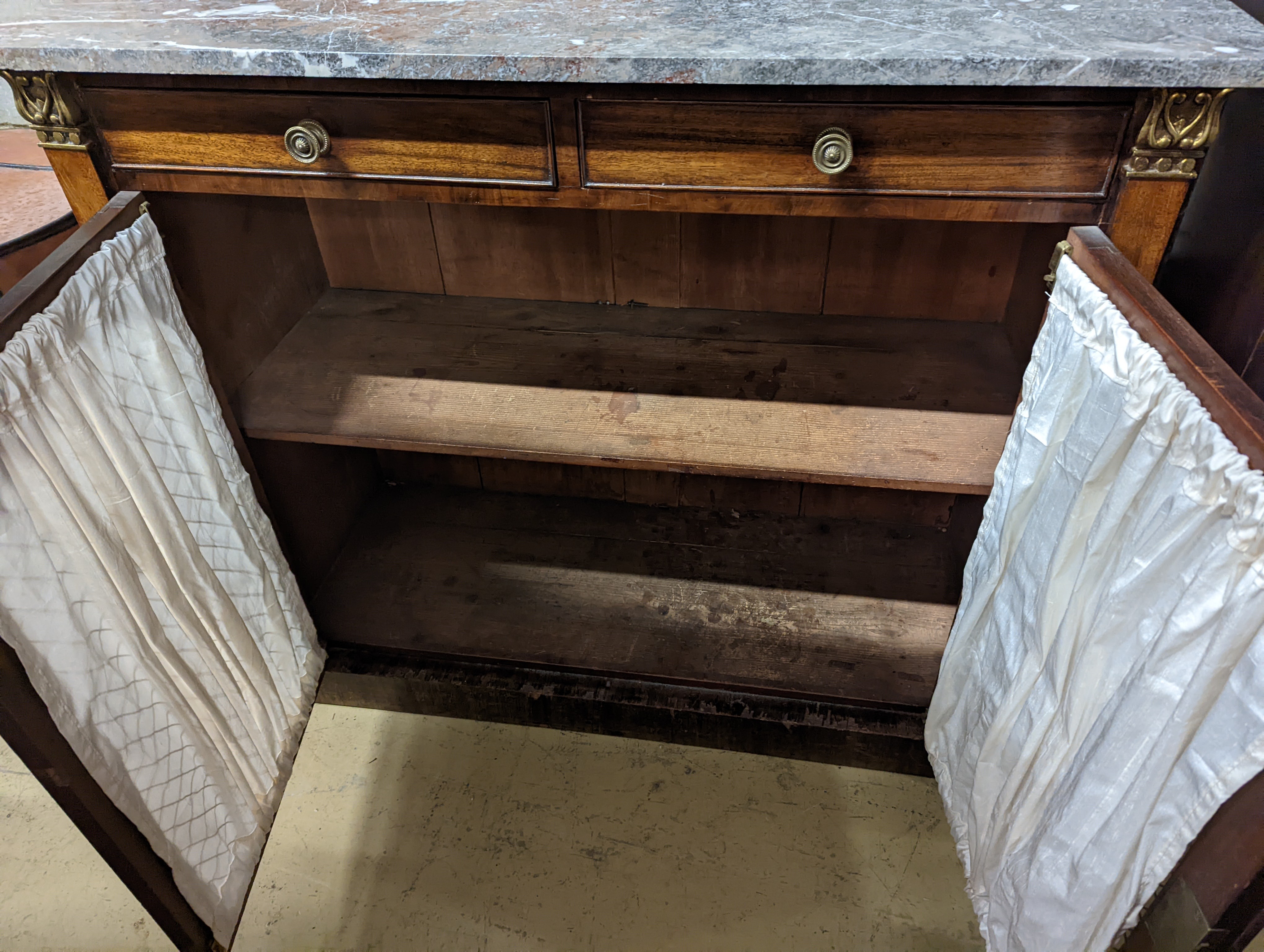 A Regency marble top chiffonier, width 107cm, depth 46cm, height 92cm